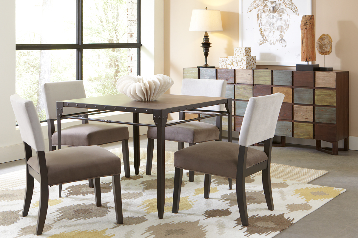 Mackenzie Square Dining Room with Eve