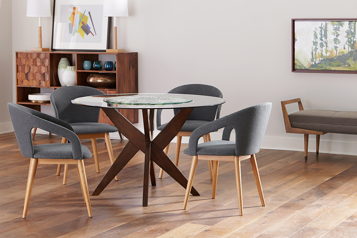 Simpson Table with Hutton Chairs